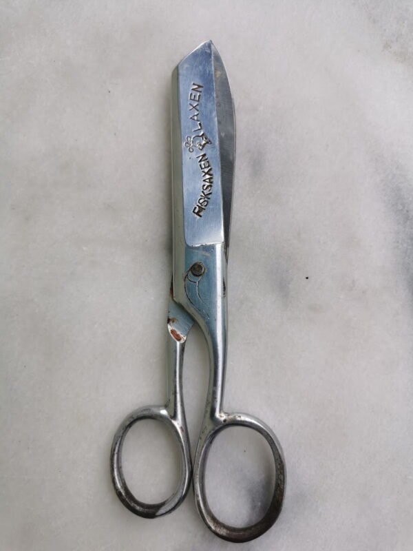 Žirklės antikvarinės. Kaina 12