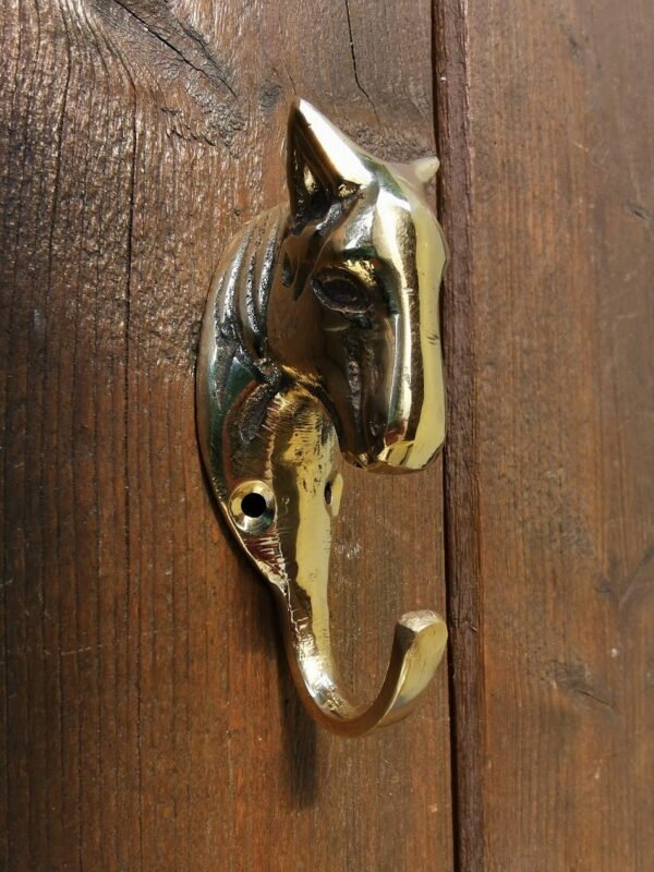 Kabyklos bronzinės, arkliuko, žirgo galva. Tvirta. 4 vnt. Kaina po 12