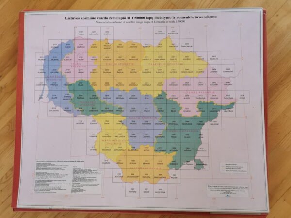 Lietuvos kosminio vaizdo žemėlapio M 1 : 50000 lapų išdėstymo ir nomenklatūros schema. Sudaro 137 žemėlapiai. 1998 m. Originalas. Kaina 365