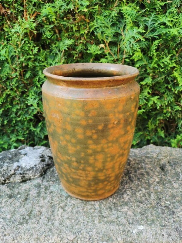 Puodynė molinė, antikvarinė. Kaina 43