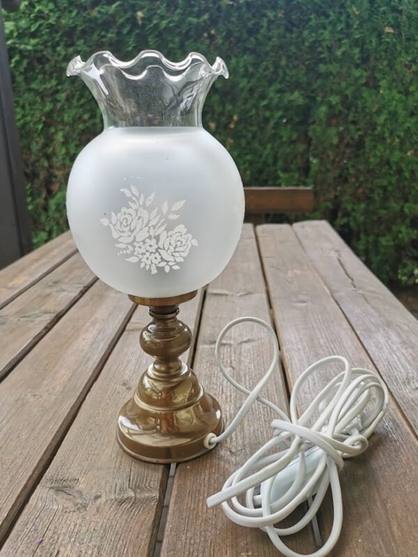 Šviestuvas stalinis, pastatomas, naktinė lempa, Žalvaris, stiklas. Kaina 28