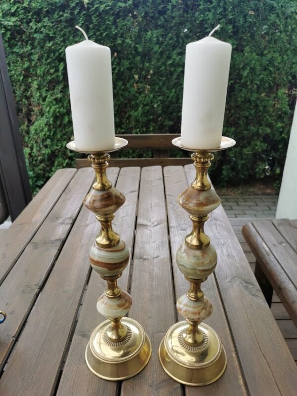 Žvakidės puoštos oniksu. LIKO VIENA. Kaina 48