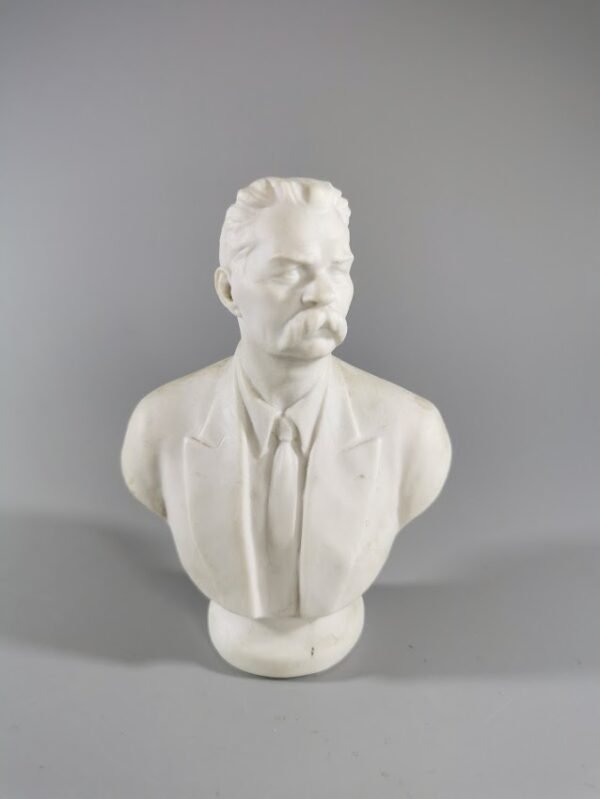 Biustas rašytojo Maksimas Gorkis. Maxim Gorky, Максим Горький. Biskvitas. LFZ. Leningrad Porcelain Factory (Lomonosov, LFZ). Kaina 28