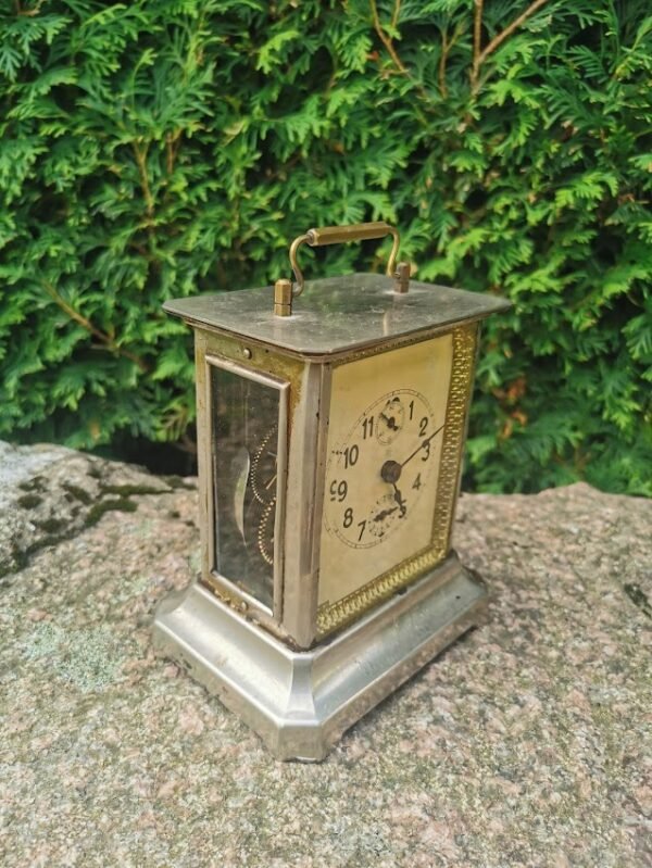 Laikrodis antikvarinis, karietos Junghans. Veikiantis. Kaina 138