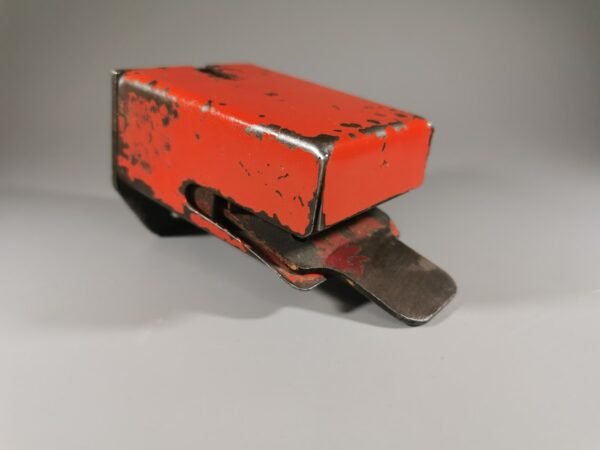 Komposteris autobuo, troleibuso bilietų (talonų) skylamušis tarybinis, sovietinių laikų. Vadinamas Krokodilas. Kaina 87