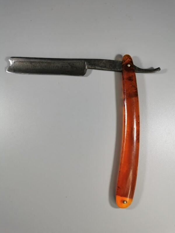 Skustuvas britva antikvarinis SOLINGEN RACCOON. РУЧАЮСЬ НА ДЕСЯТЬ ЛЕТ (Garantija 10 metų). 1910-12 m. Kaina 38