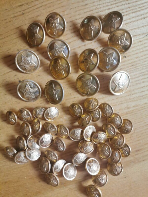 Sagos tarybinės, uniforminės, kariškos, sovietinių laikų. Kaina po 1