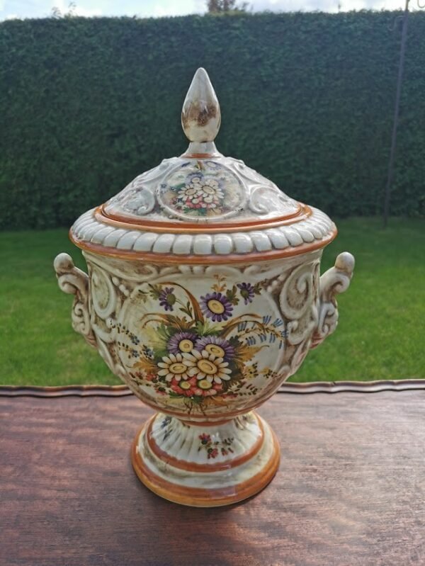 Vaza, urna didelė, fajanso. CERAMICA LE TORRI. Made in Italy. Kaina 157