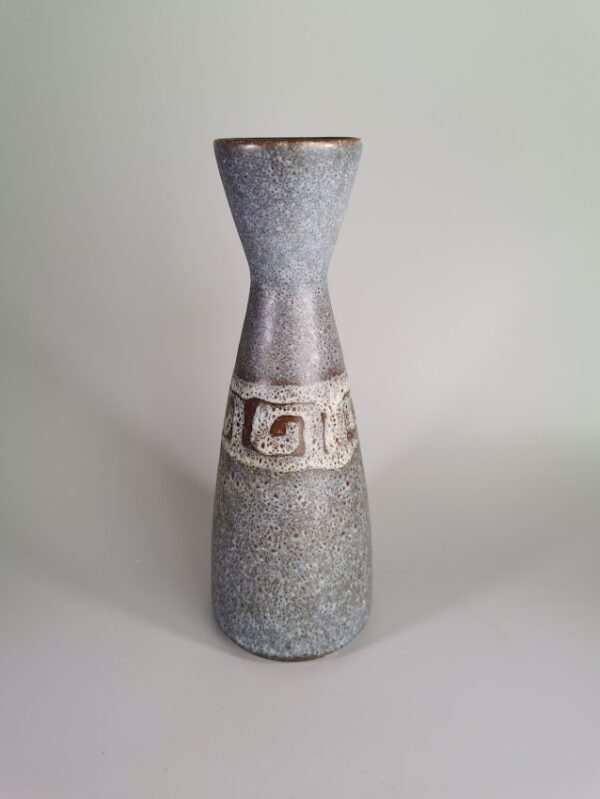 Vazelė keraminė Mid-century modern stiliaus. W. Germany. Kaina 26