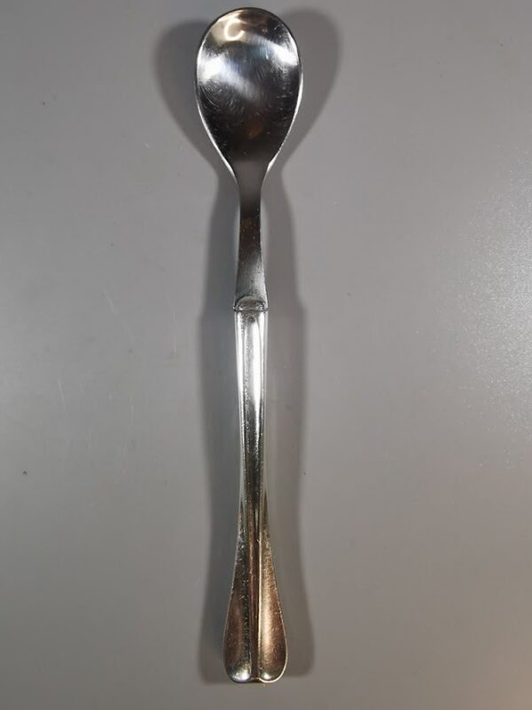 Šaukštelis sidabrinis, antikvarinis. Kaina 28