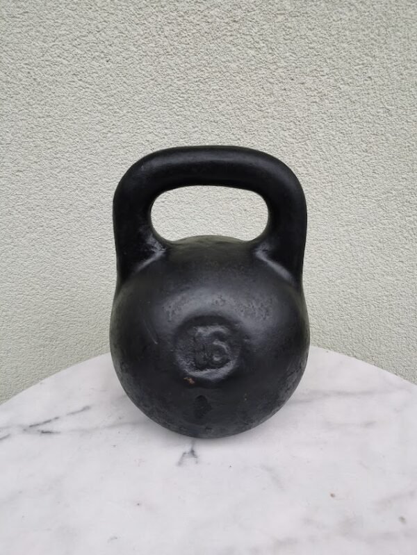 Gyra, svarmuo, svarstis 16 kg. tarybinių laikų. Kaina 42