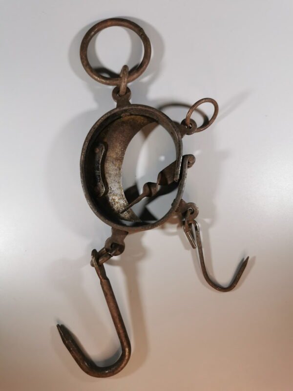 Bezmėnas antikvarinis, carinės Rusijos imperijos laikų. Kaina 28