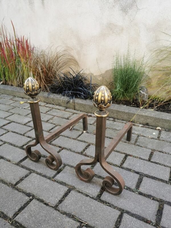 Židinio andironai (fire dogs), bronziniais papuošimais. Prancūzija. Kaina 123