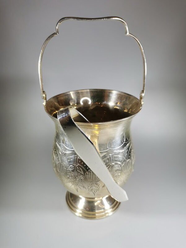 Indas, kibirėlis ledukams su žnyplėmis, antikvarinis, sidabruotas E. P. N. S. Kaina 53