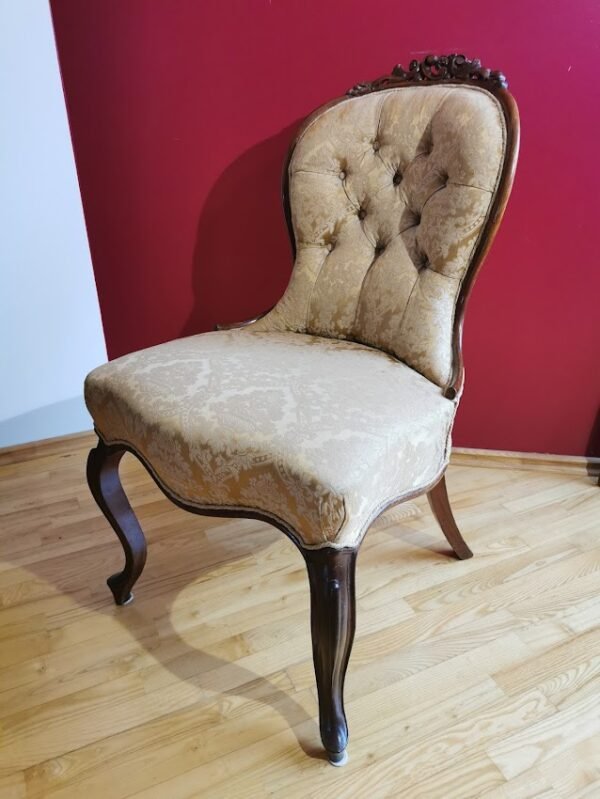 Krėslas, kėdė antikvarinis, tvirtas. Kaina 163