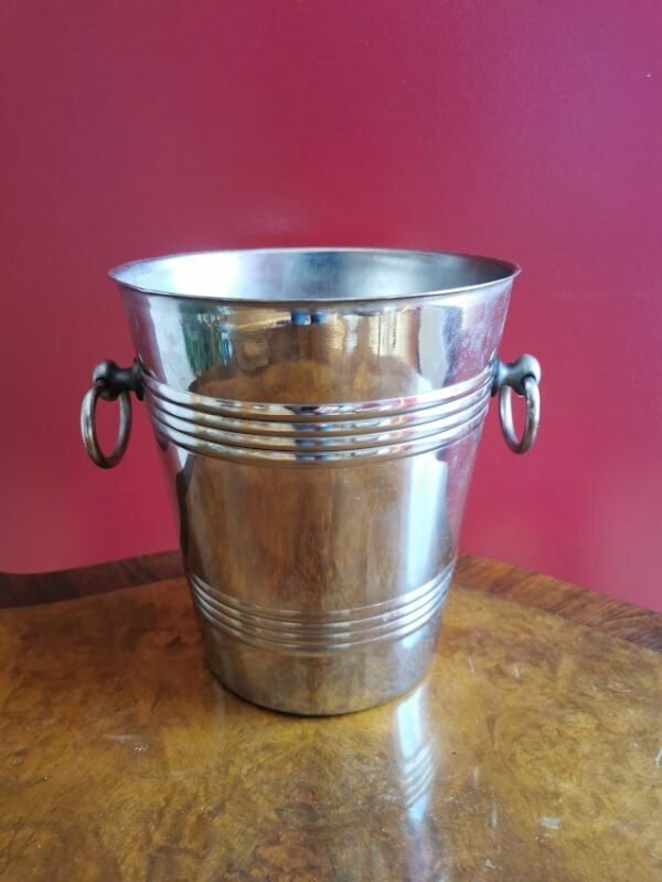 Šampaninė, indas šampano buteliui su ledukais, tarybinių laikų. Kaina 33