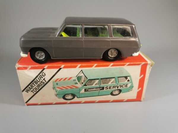 Mašinėlė Wartburg Tourist, plastmasinė, originalioje dėžutėje, tarybinių laikų. Kaina 23