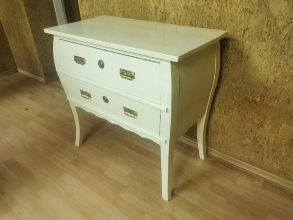 Komoda medžio masyvo, spintelė, antikvarinė. Kaina 98