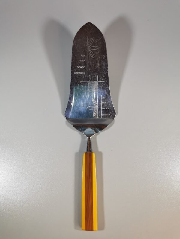 Mentelė tortui, pyragaičiams antikvarinė, ART DECO stiliaus. Kaina 26