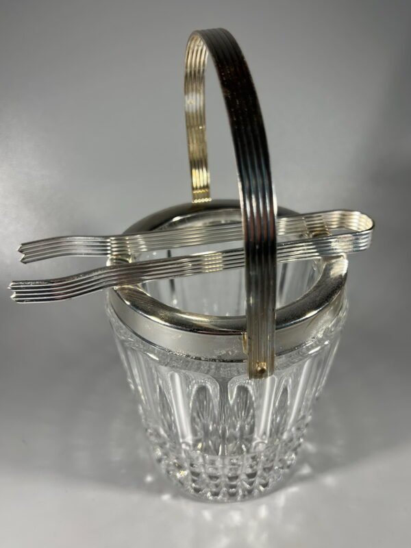 Indas ledukams su žnyplėmis vintažinis. Kaina 28