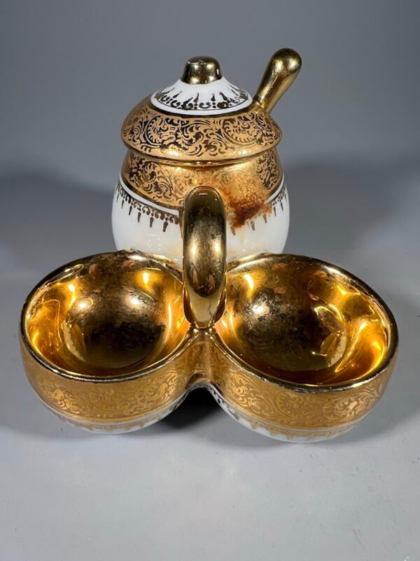 Prieskoninių rinkinys porcelianinis, antikvarinis, prancūziškas. Limoges, France. Kaina 28