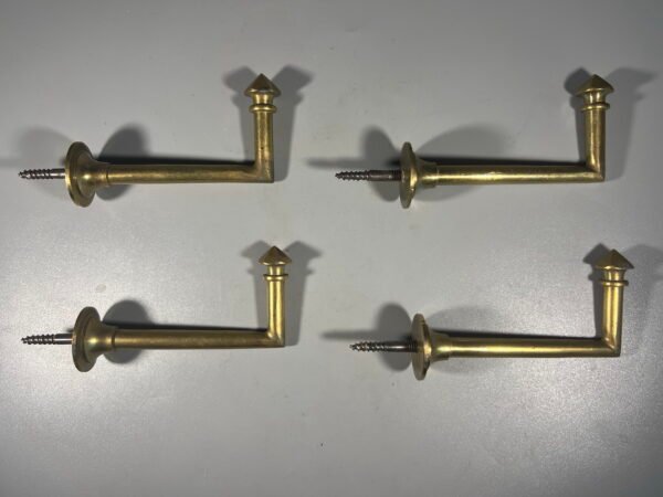 Kabykla, kabyklos, kabliukai rankšluosšiams, užuolaidoms antikvarinis, žalvarinis, prancūziškas. 4 vnt. Kaina po 12