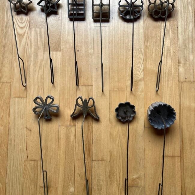 Kepimo-formele-antikvarine-ilga-rankena201.jpg Kepimo-formele-antikvarine-ilga-rankena201.jpg