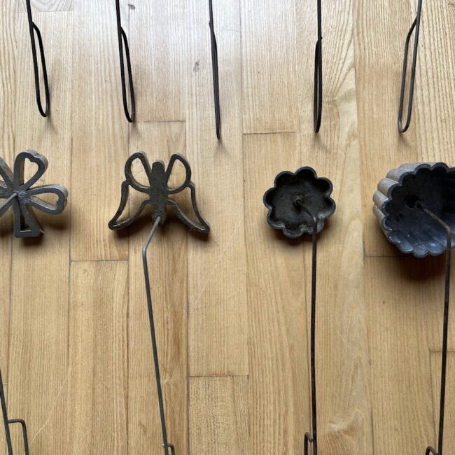 Kepimo-formele-antikvarine-ilga-rankena203.jpg Kepimo-formele-antikvarine-ilga-rankena203.jpg