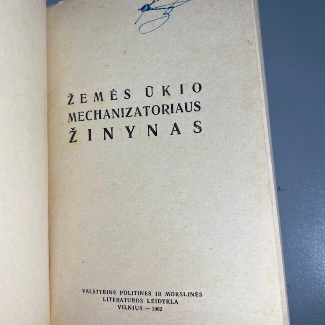 Knyga-zemes-ukio-mechanizatoriaus-zinynas-196220m.202.jpg