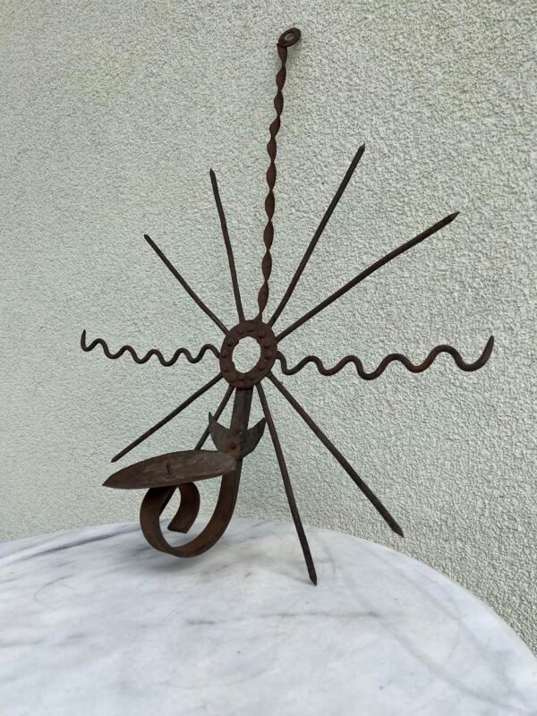 Kryžius, saulutė, žvakidė, antikvarinė, lietuviška. Kaina 53