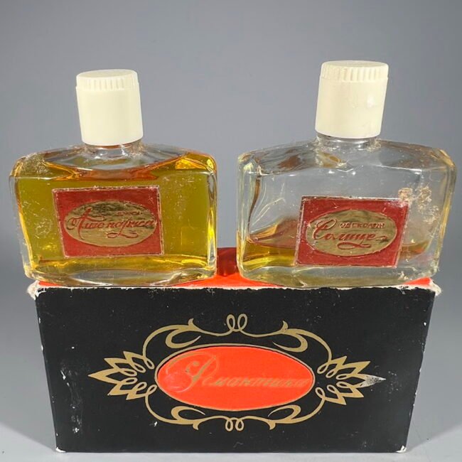 Kvepalu-rinkinys-Romantika-sovietinis-vintazinis-tarybinis201.jpg Kvepalu-rinkinys-Romantika-sovietinis-vintazinis-tarybinis201.jpg