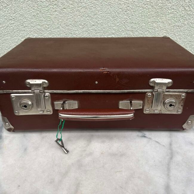 Lagaminas-cemodanas-sovietinis-tarybinis-rakin.203.jpg
