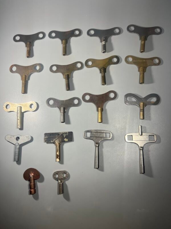 Laikrodžių rakteliai, raktelis antikvarinis. Kaina po 10