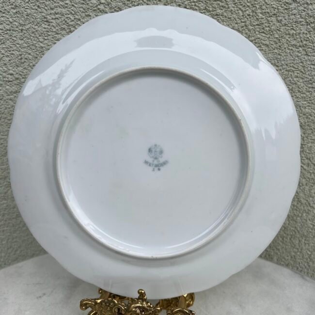 Lekste-Kuznecov-kariska-porcelianine-karininku203.jpg Lekste-Kuznecov-kariska-porcelianine-karininku203.jpg