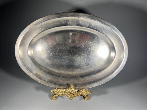 Lėkštė ovali, melchiorinė, sovietinė, tarybinių laikų. Kaina 18