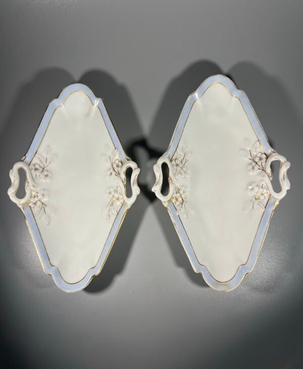 Lėkštės, serviravimo indai, lėkštė porcelianinė, prancūziška, antikvarinė Clousse Reytz, Châlons-sur-Marne. 2 vnt. Kaina po 18