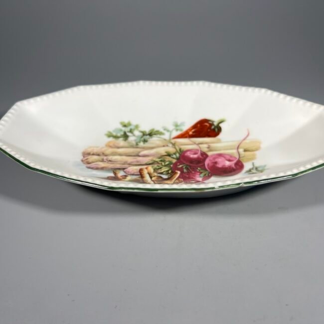 Lekste-porcelianine-astuoniakampe-darzoves202.jpg Lekste-porcelianine-astuoniakampe-darzoves202.jpg