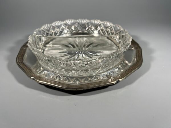 Lėkštė sidabruota su stikliniu indu serviravimui, antikvarinė, PRIMA NS. Kaina 28