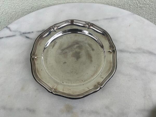 Lėkštė metalinė, sidabruota N.F.S. N.S. Kaina 16