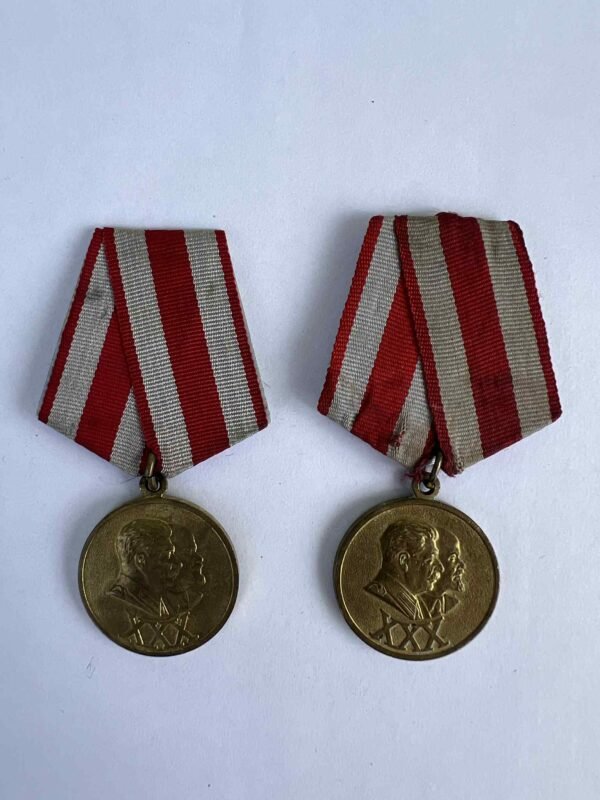 Medalis karinis, sovietinis, tarybinių laikų Stalin, Lenin. 2 vnt. Kaina po 23