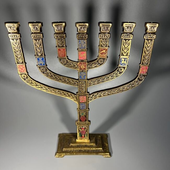 Menora-jerusalem-22x2720cm.201.jpg