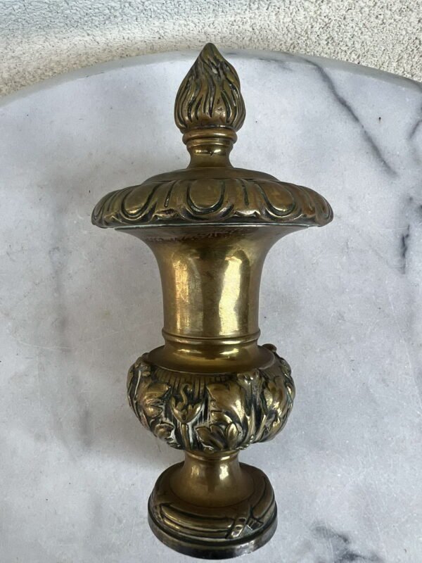 Papuošimas bronzinis, antikvarinis, prancūziškas. XIX a. Kaina 73