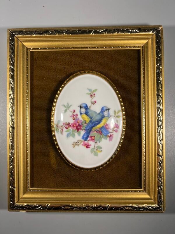 Paveikslėlis, įrėmintas kaulinis porcelianas, Paukščiai, Fine Bone China. England. Kaina 43