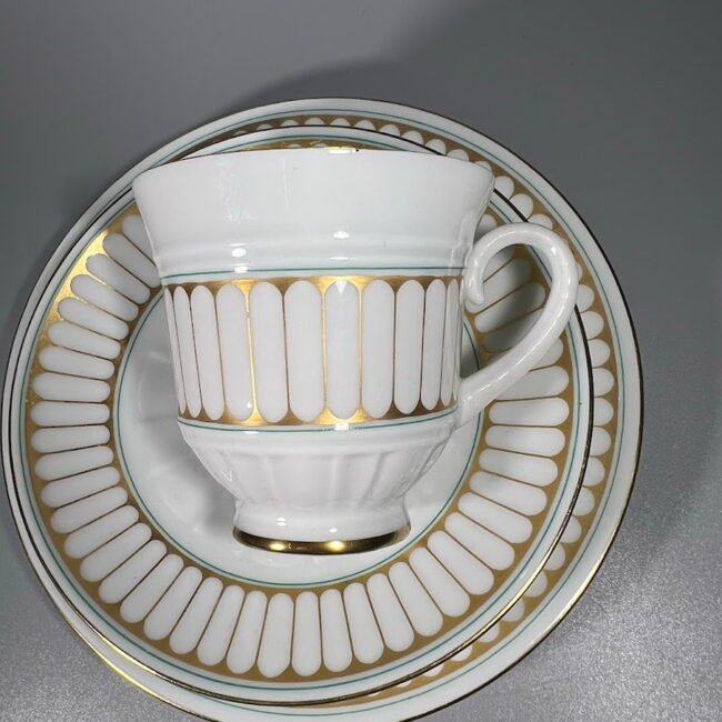 Puodelis-su-dviem-lekstutem-20Bing-Grondahl-Hartmann-dizaino20204.jpg Puodelis-su-dviem-lekstutem-20Bing-Grondahl-Hartmann-dizaino20204.jpg