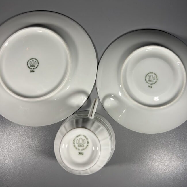 Puodelis-su-dviem-lekstutem-20Bing-Grondahl-Hartmann-dizaino20205.jpg Puodelis-su-dviem-lekstutem-20Bing-Grondahl-Hartmann-dizaino20205.jpg