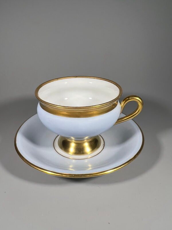 Puodelis su lėkštute porcelianiniai, antikvariniai, Kjøbenhavns Porcellains Maleri (KPM), Kopenhagos porceliano tapyba, Danija. Kaina 26