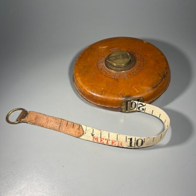 Rulete-matavimo-juosta-metras-antikvarinC497-vokiska-2020m.jpg