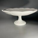 Saldainine20ant-kojeles-pieno-stiklo-milk-glass202.jpg