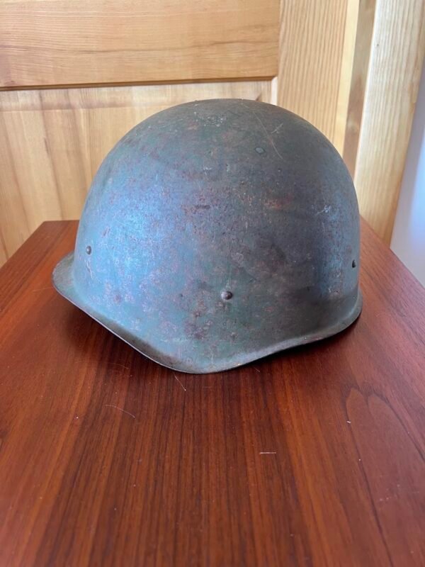 Šalmas karinis, tarybinis, sovietinių laikų, plieninis, kariuomenės. SSH-40. Kaina 58