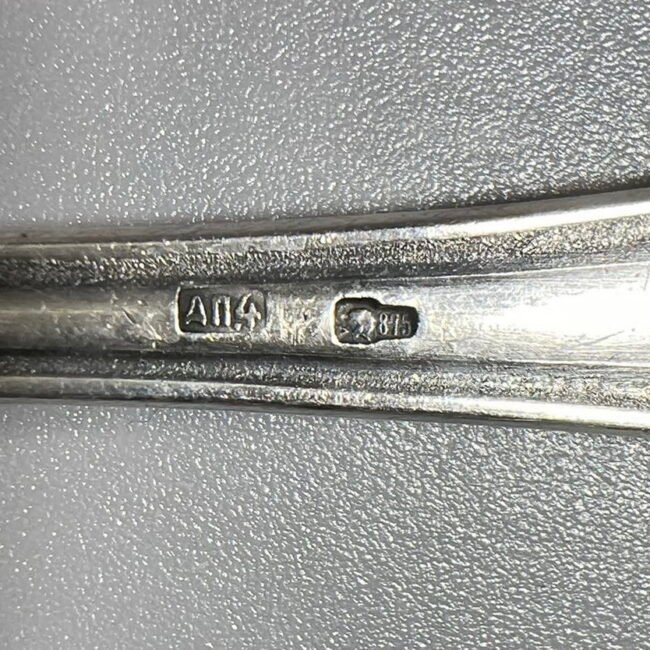 Sauksteliai-sidabriniai-tarybiniai-87520praba-1220vnt.202.jpg Sauksteliai-sidabriniai-tarybiniai-87520praba-1220vnt.202.jpg